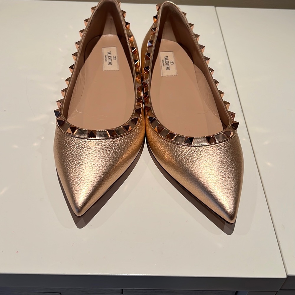 Brand New Valentino Rose Gold Ballet Flats 41